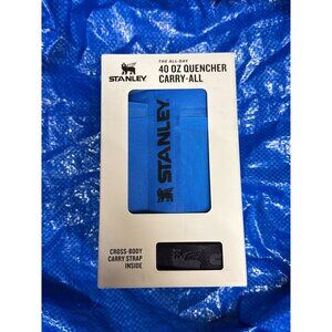 Stanley 40 oz Quencher Cross Body Carry All with Carry Strap Blue New in Box